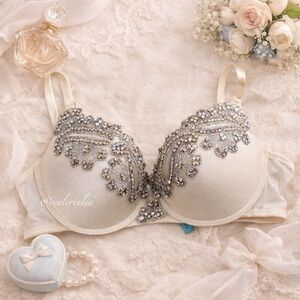 Marciano Jeweled Embellished Push Up Bra 36D Ivory Sister Size 34DD 38C Rare
